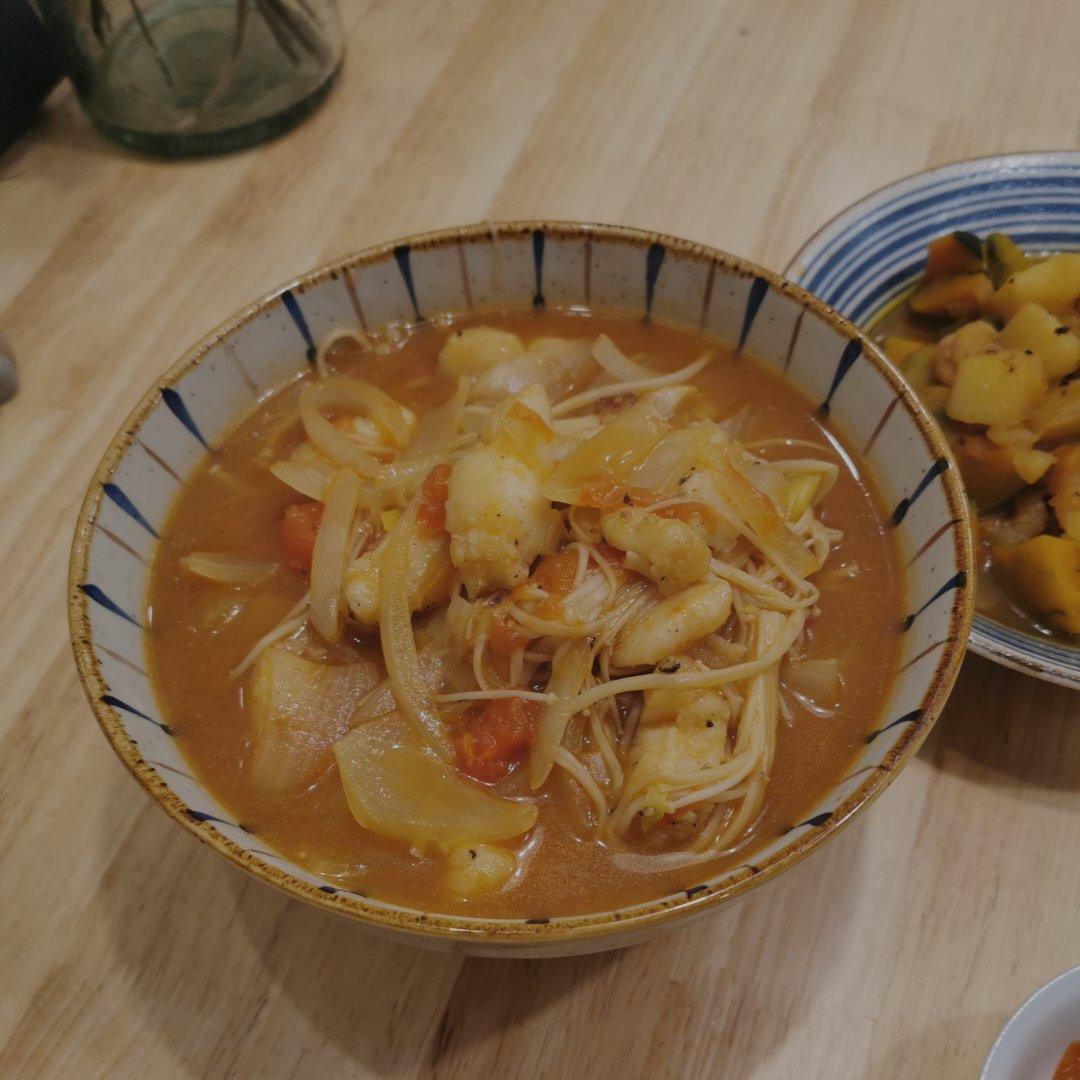 番茄金针菇巴沙鱼（龙利鱼）