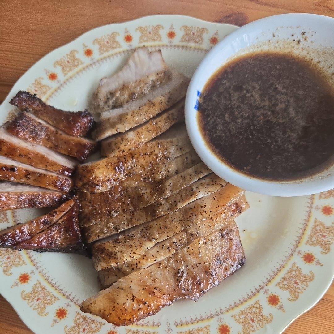 超简单的泰式猪颈肉