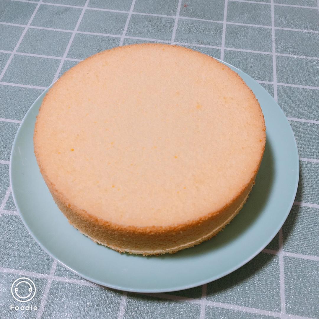 超简单完美戚风蛋糕（6寸2蛋）附打发、翻拌、脱模视频