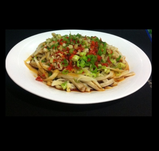 云兮做的油泼杏鲍菇(凉菜