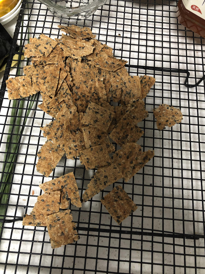 全麦黑芝麻苏打饼干🍪    无糖无油