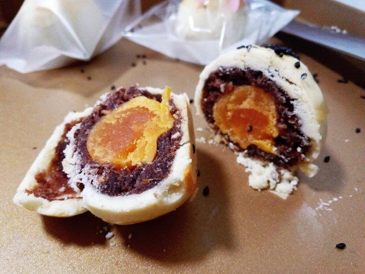 《Tinrry+》菠萝蛋黄酥（超快手、免揉、不用开酥）