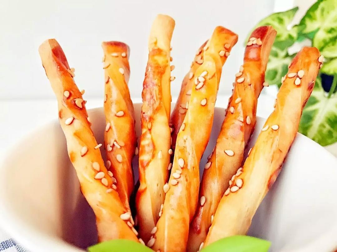 宝宝辅食:橙汁磨牙棒(无糖无油)—锻炼宝宝的咀嚼能力,刺激乳牙萌出,大宝宝吃也很合适哦!的做法