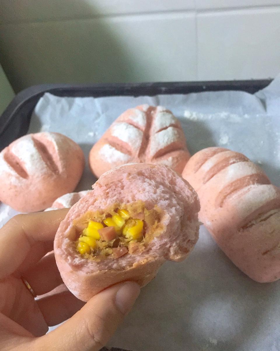 紫薯奶酪软欧包