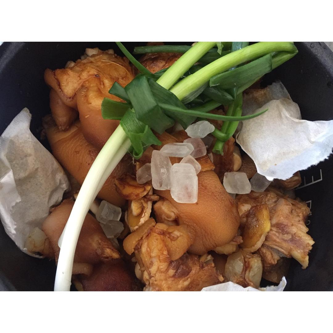 【电饭煲猪蹄】
