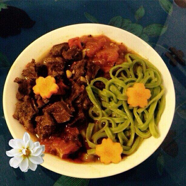 简单又好吃西红柿牛肉面