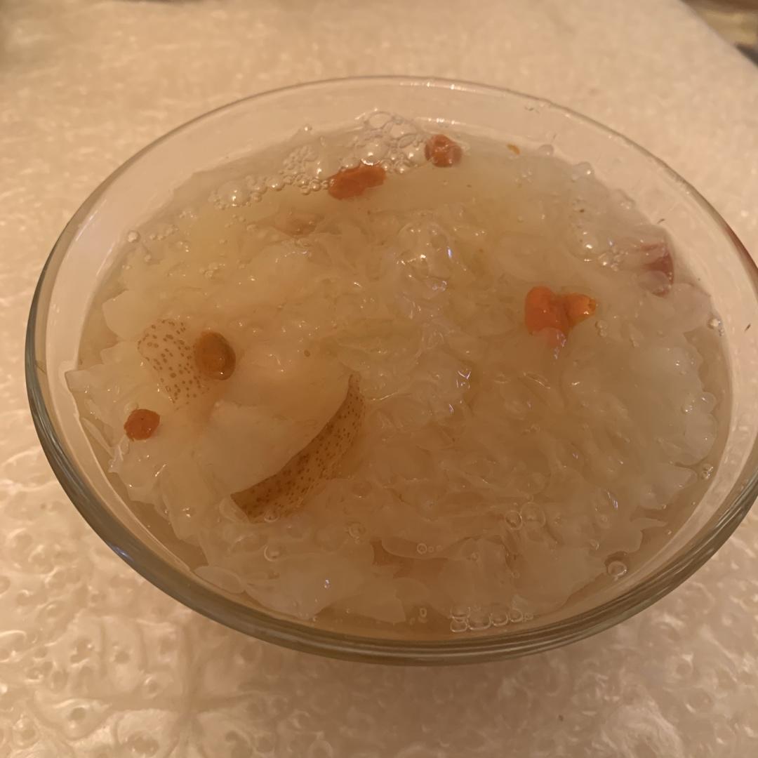 懒人版雪梨银耳汤&红枣莲子银耳羹（内含出胶方法）