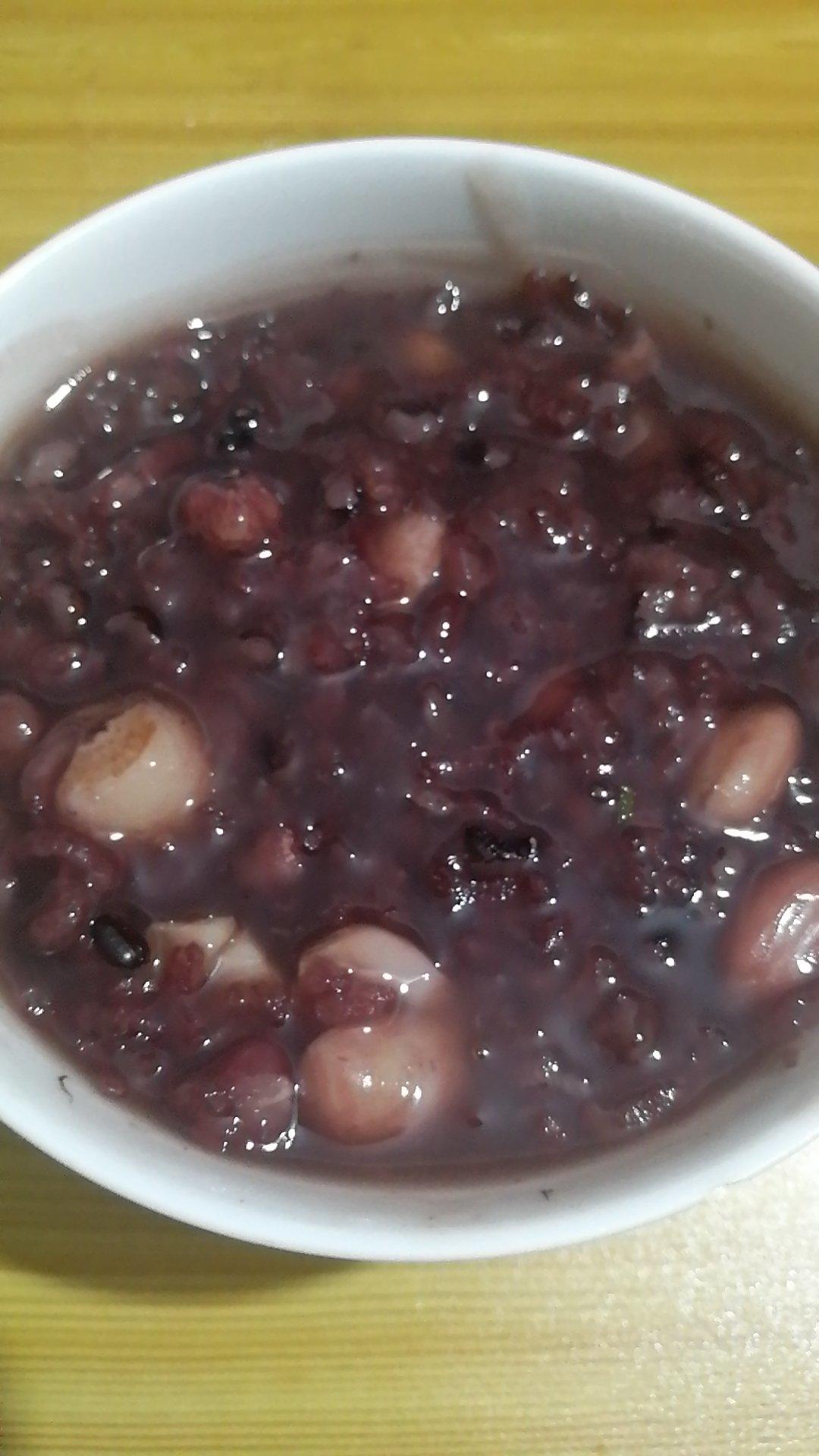 叶小坏做的经过10次试做,终于调配出好吃的八宝粥配方,这味道绝了