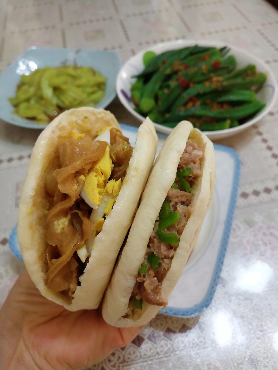 阿春的厨房做的花干鸡蛋夹馍西安早饭