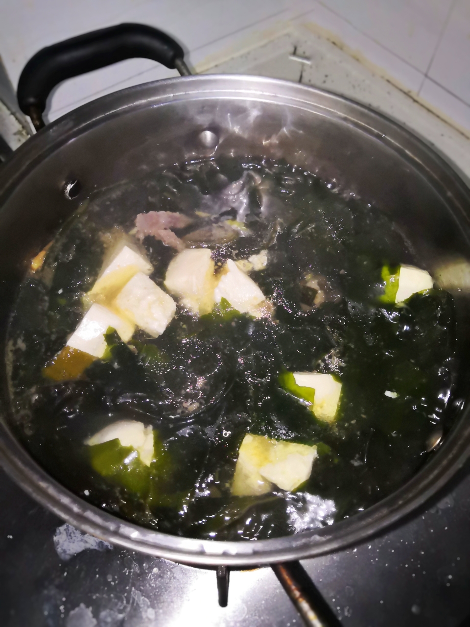 海藻牛肉豆腐汤的做法 步骤7