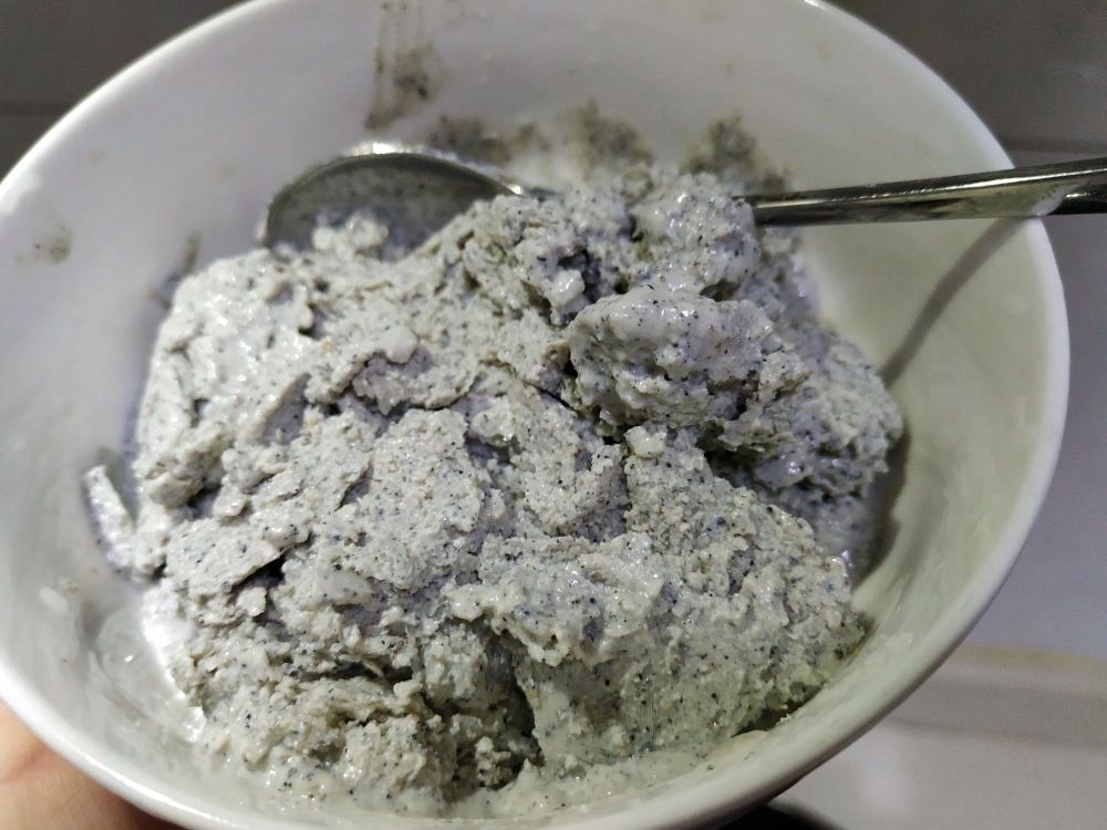 超简单低碳豆腐黑芝麻奶昔/冰淇淋的做法