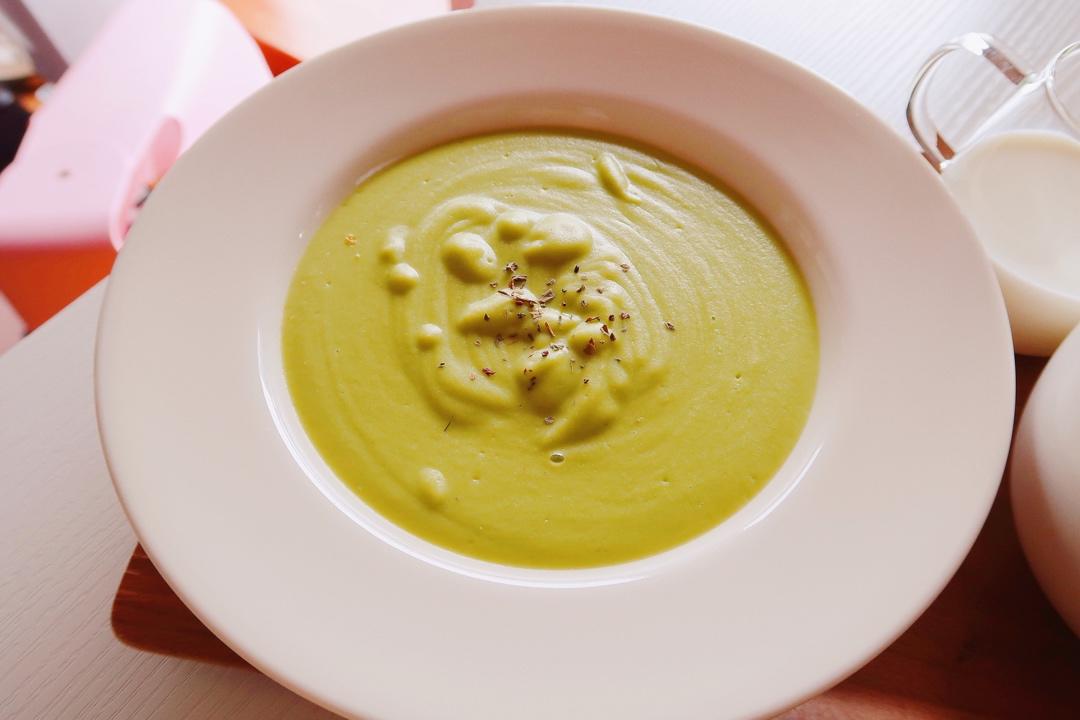 【健康三餐】春天豌豆汤