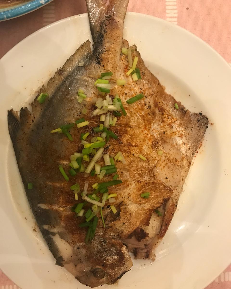 戴____戴做的图解"煎鱼~入味又不破皮"的简单方法