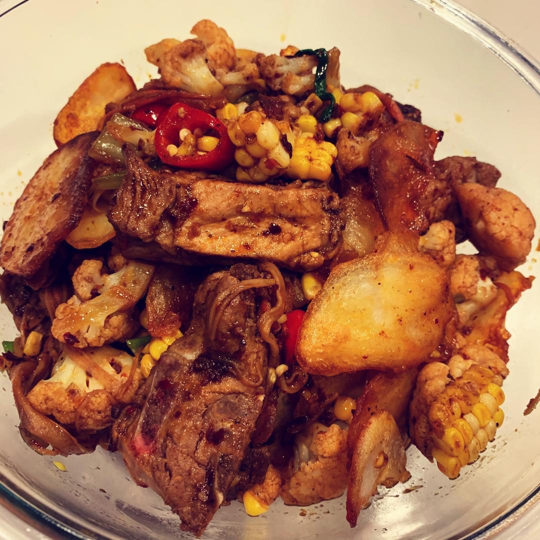 海底捞零失败宴客菜-鲜虾鸡翅排骨麻辣香锅