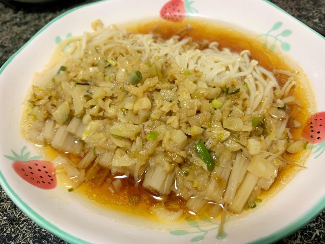 蒜蓉蒸金针菇