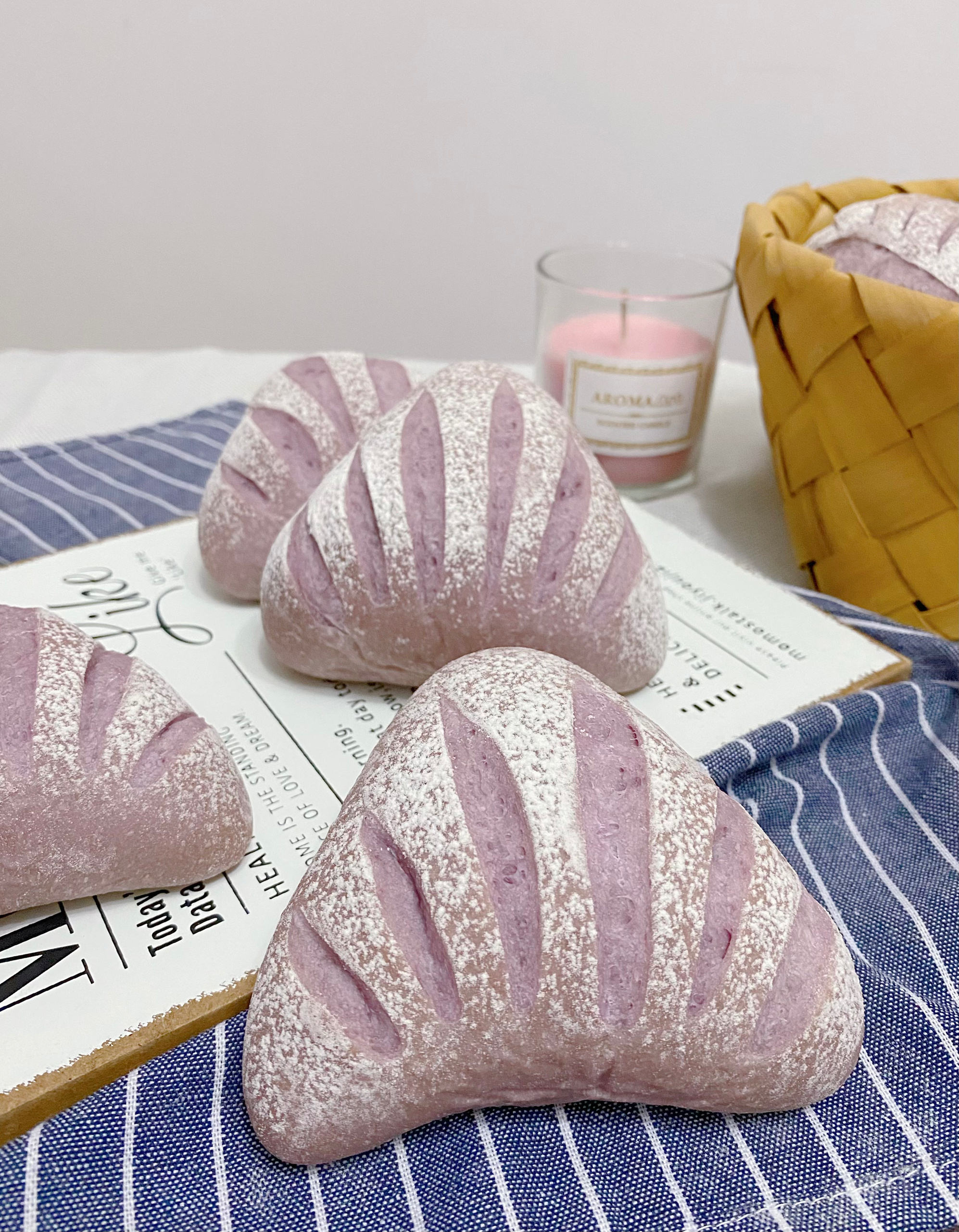 樱花🌸紫米面包