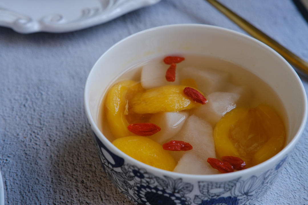 清润止咳枇杷糖水