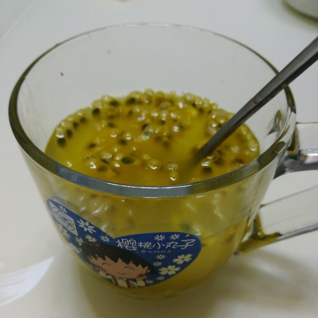 吃肥皂吐泡泡oo做的百香果的朴素吃法(百香果汁)