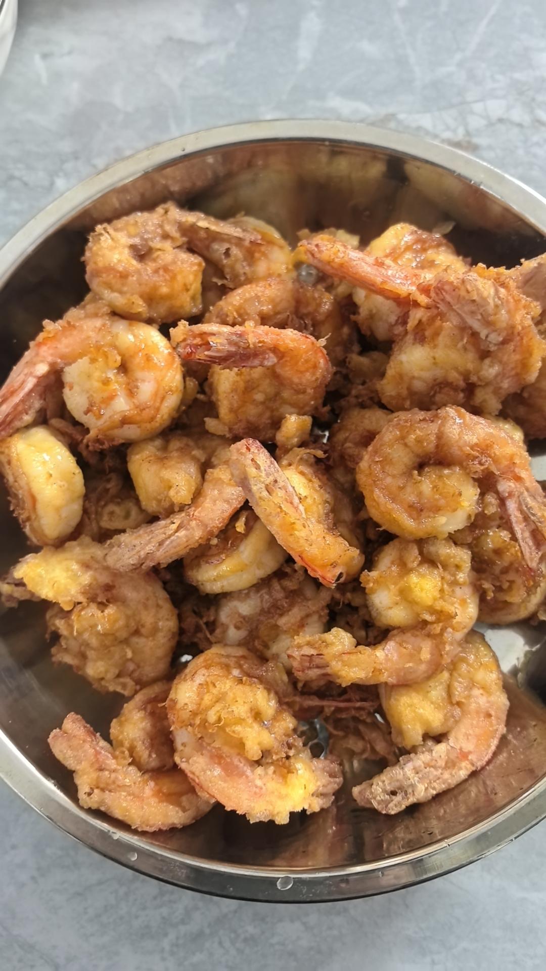 绝对不能错过！好吃到舔盘的椒盐大虾🦐