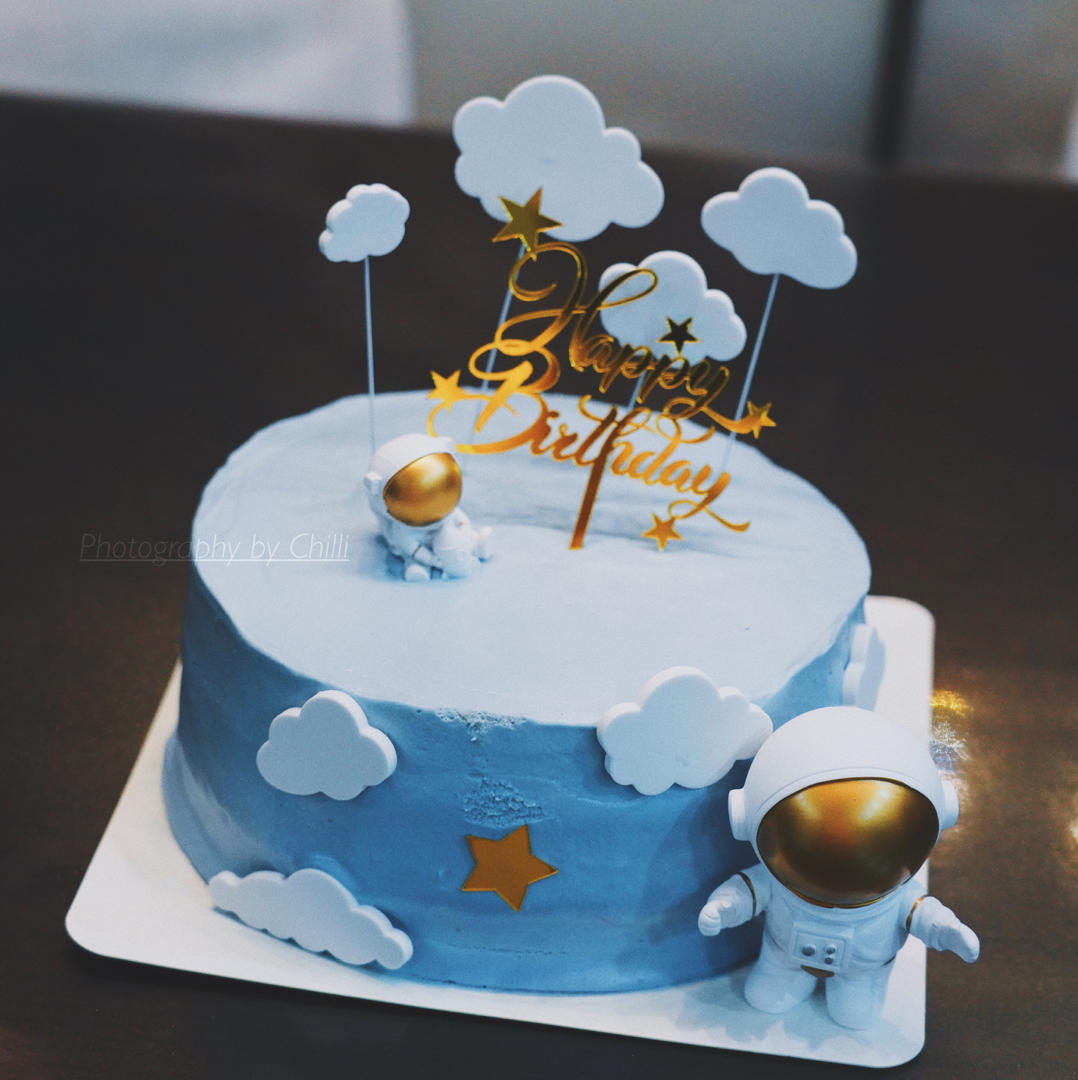 蝶豆花香缇奶油蛋糕