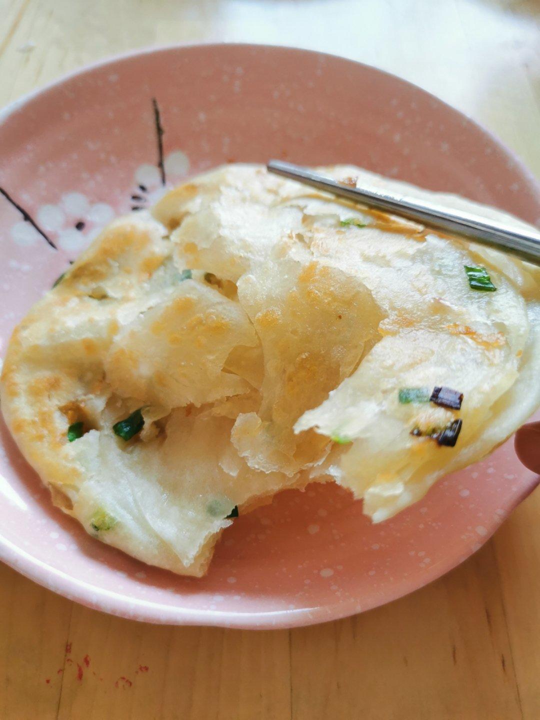 葱油饼（附外酥里嫩的技巧）