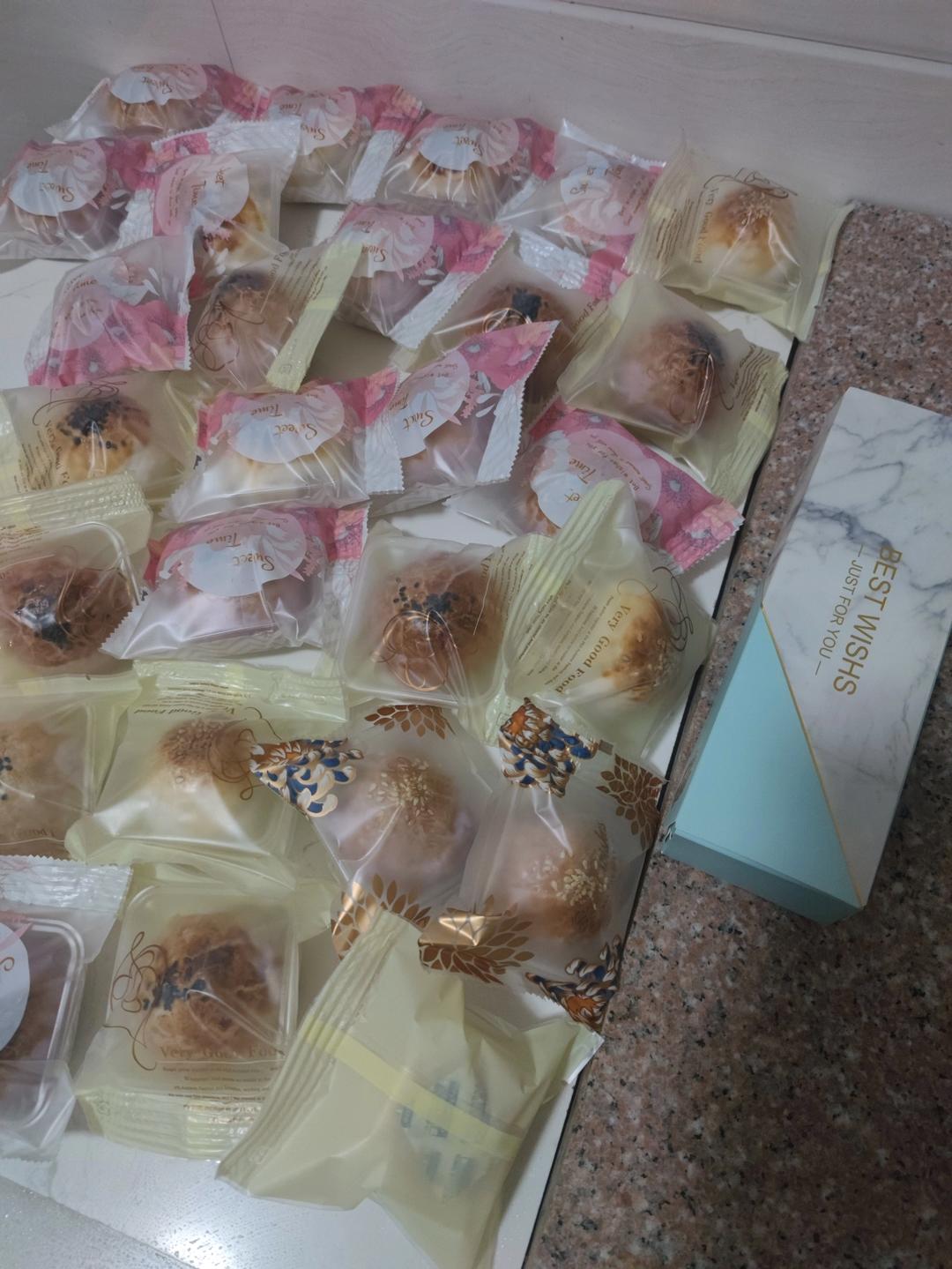 蛋黄酥&网红麻薯蛋黄酥---半圆天地盖包装调整方