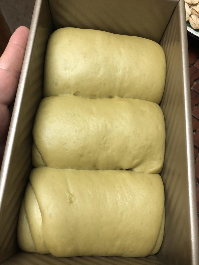 只需一次发酵的超软吐司（附面包机揉手套膜攻略）