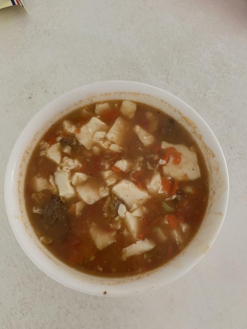 减肥期简单易做味道鲜美的番茄内酯豆腐汤
