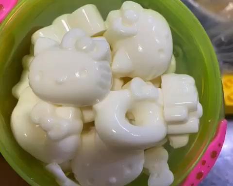 《宝宝辅食》之自制牛奶果冻