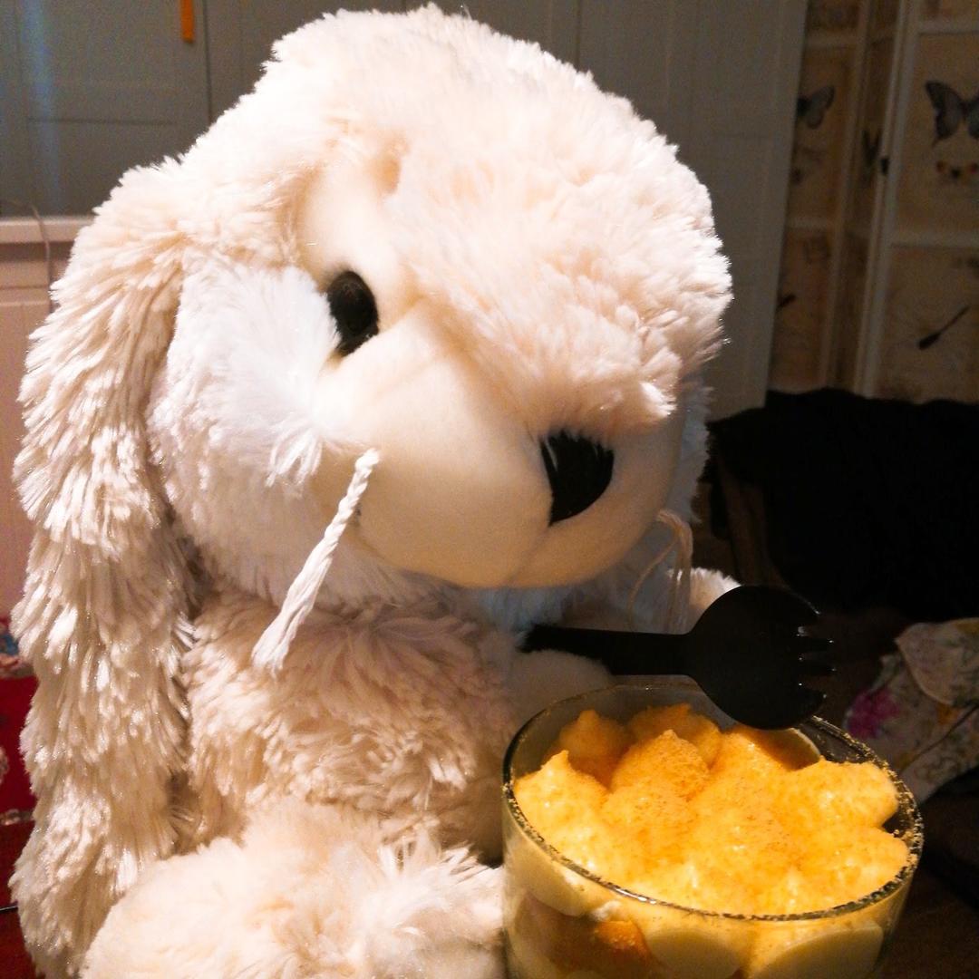 3蛋戚风3蛋酱の豆乳盒子