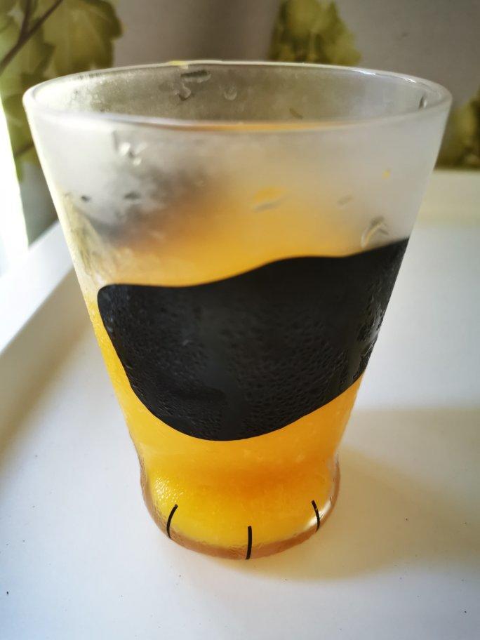 破壁机芒果冰沙