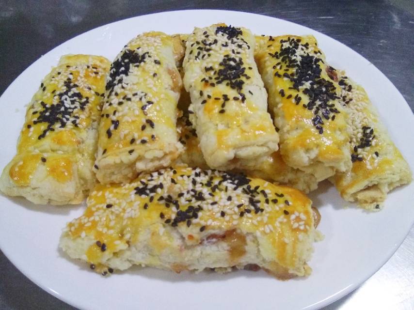 叉烧酥，内有极简叉烧肉馅料做法