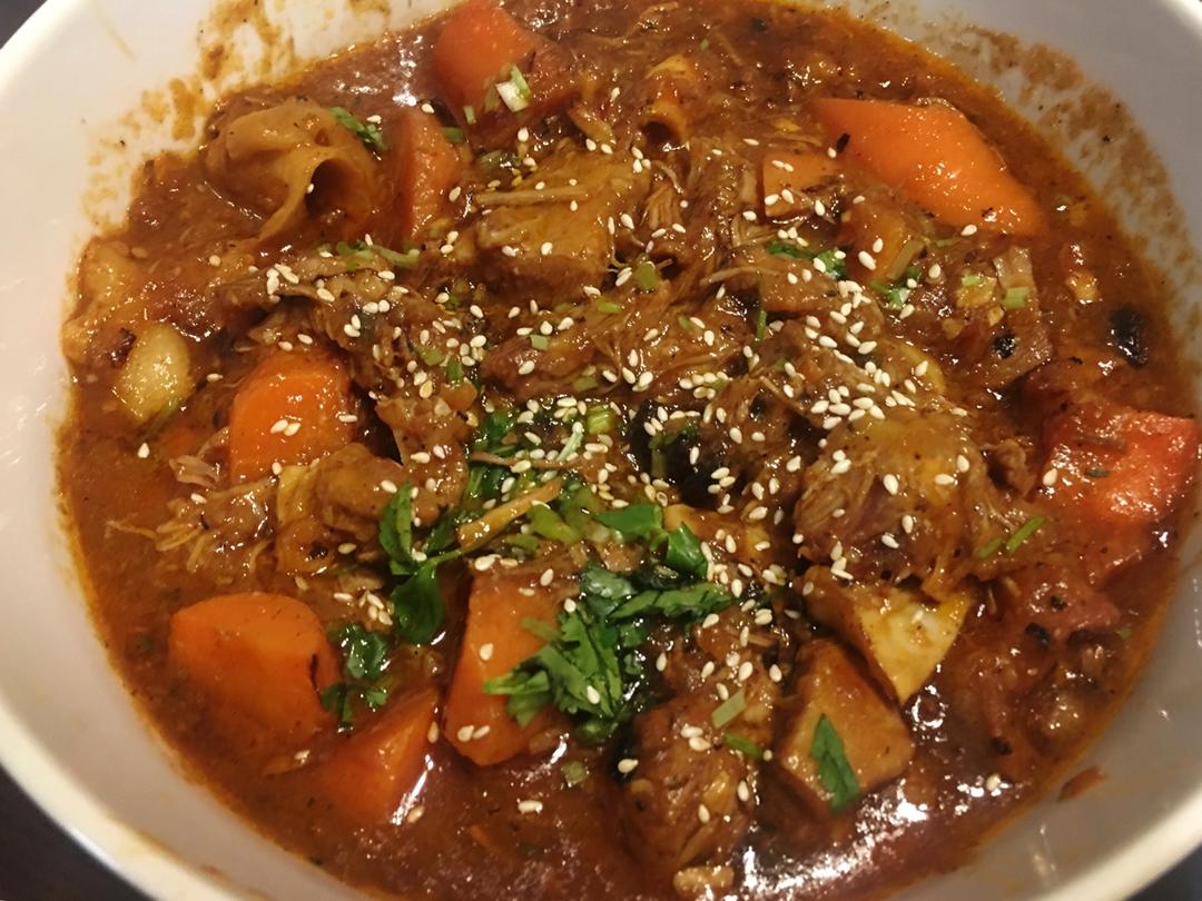 番茄炖牛腩 Chinese Beef And Tomato Stew