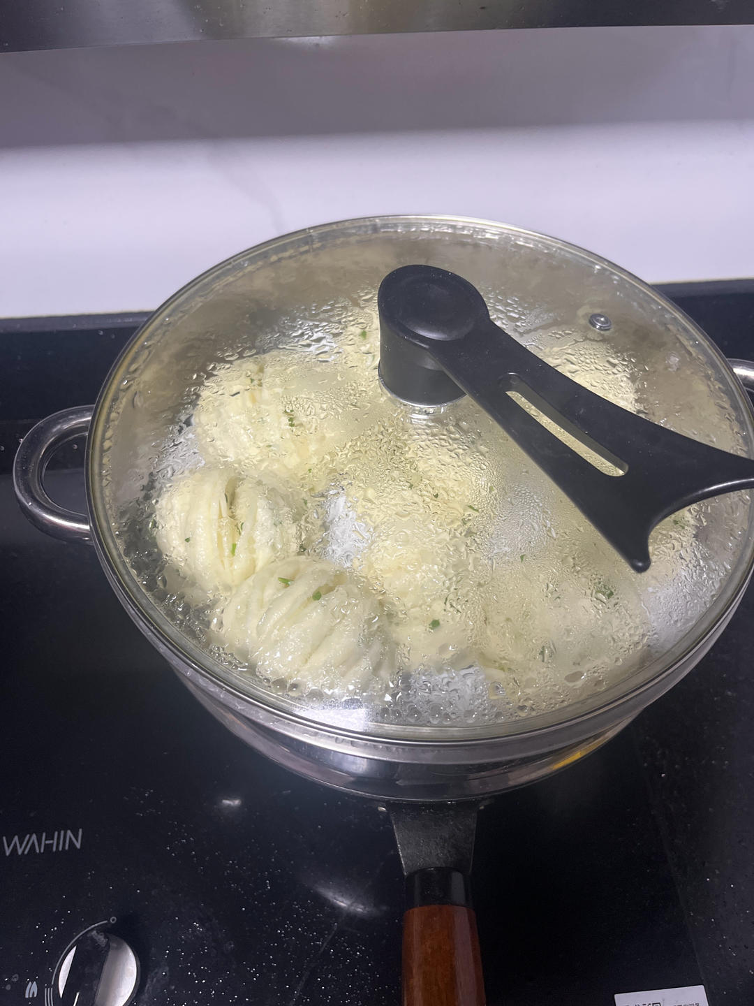 葱油花卷，一根筷子卷出漂亮的造型