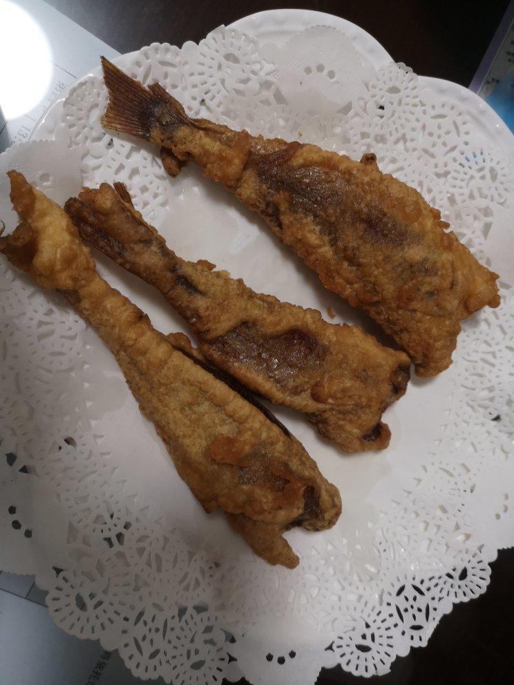 酥炸小黄鱼