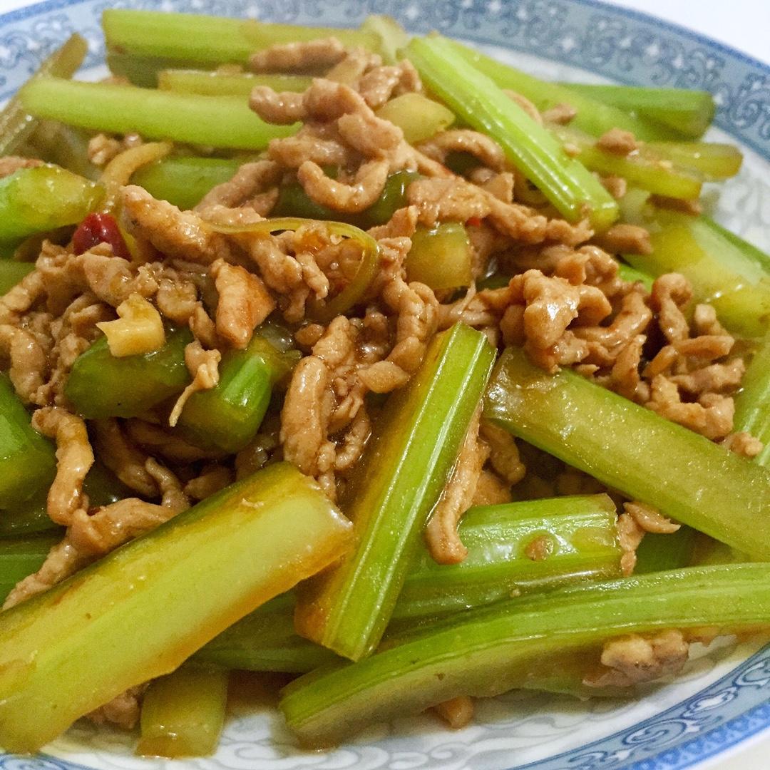 西芹炒肉丝
