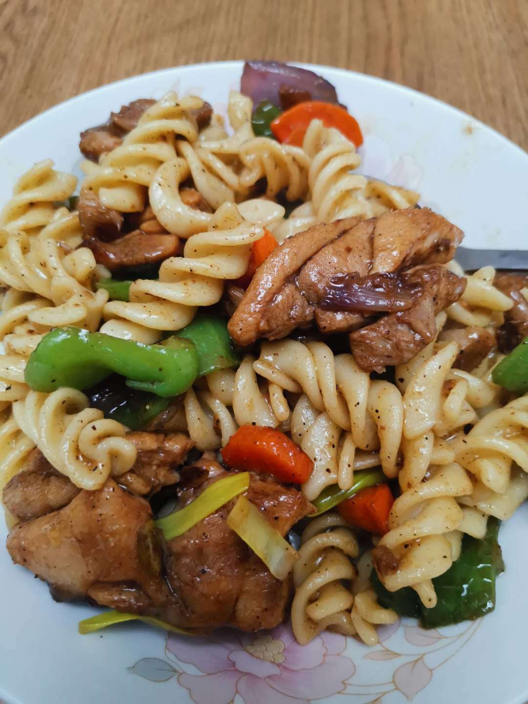 比餐厅好吃的黑椒牛柳意面🍝零失败简单教程