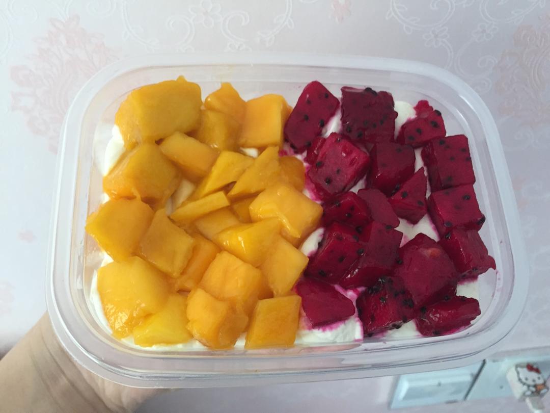 简单快手的便当饭盒水果盒子蛋糕