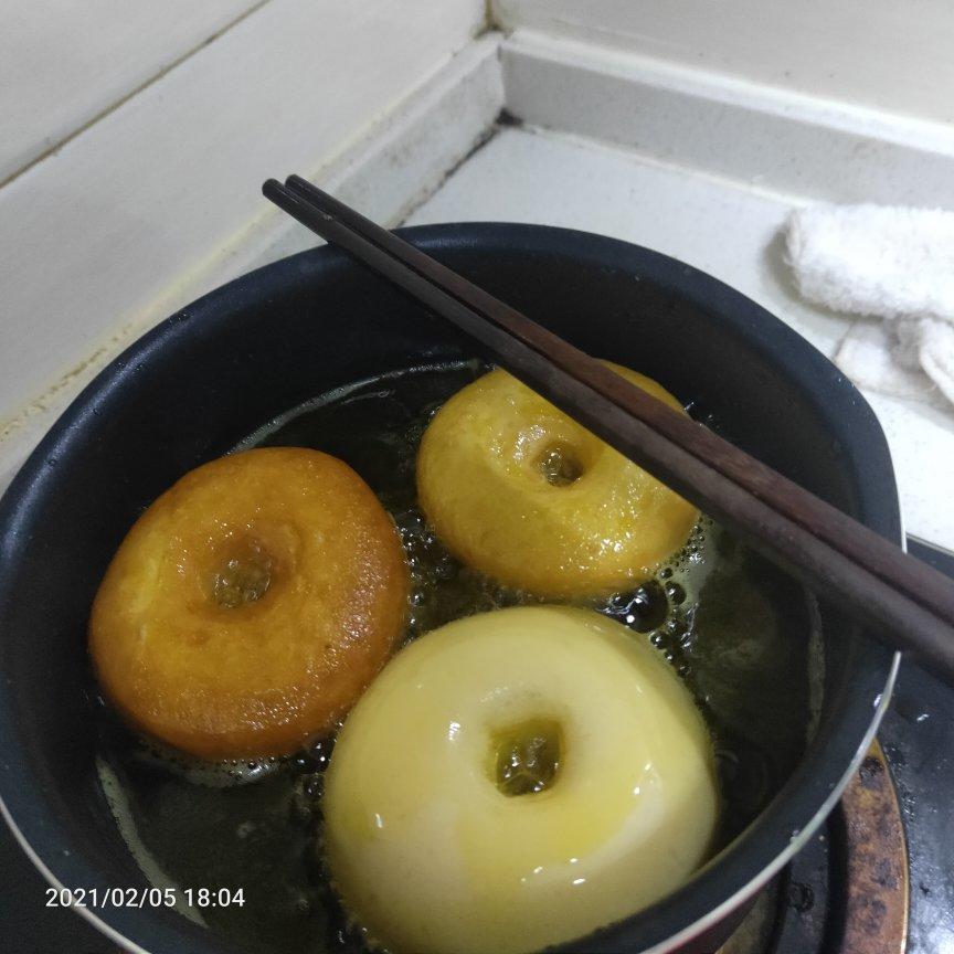 🍩超快手一小时低糖无需烤箱的甜甜圈（详细视频）