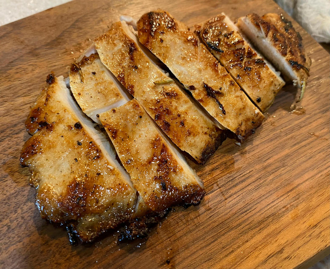 酷炫屌炸天好吃的煎鸡胸肉（香蒜蜂蜜煎鸡胸肉）