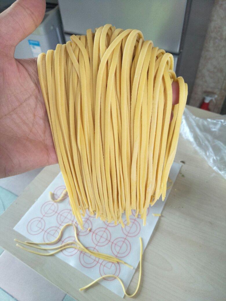 彩色面 有机面 蔬菜面 手工面 女侠森森