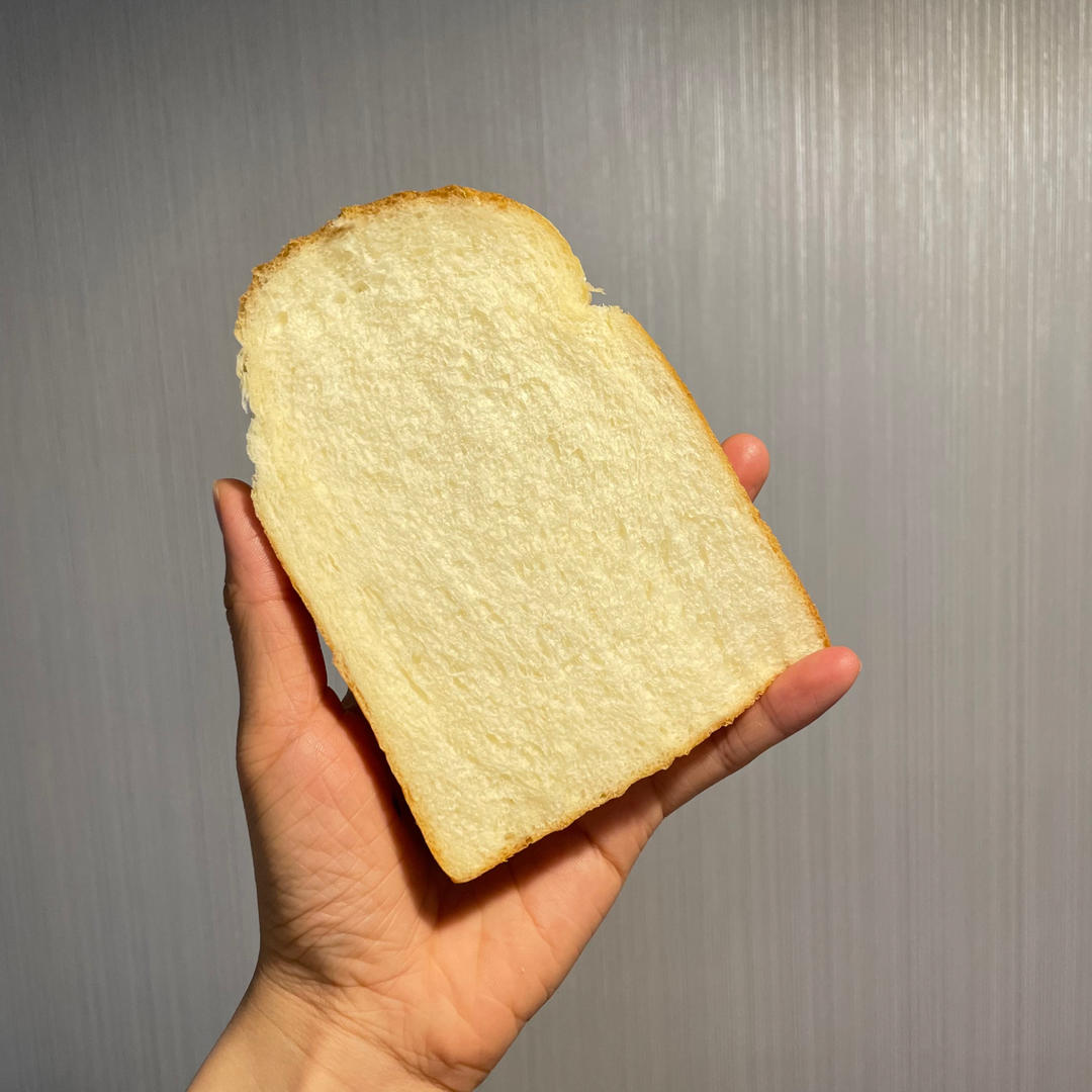 基本鲜奶吐司