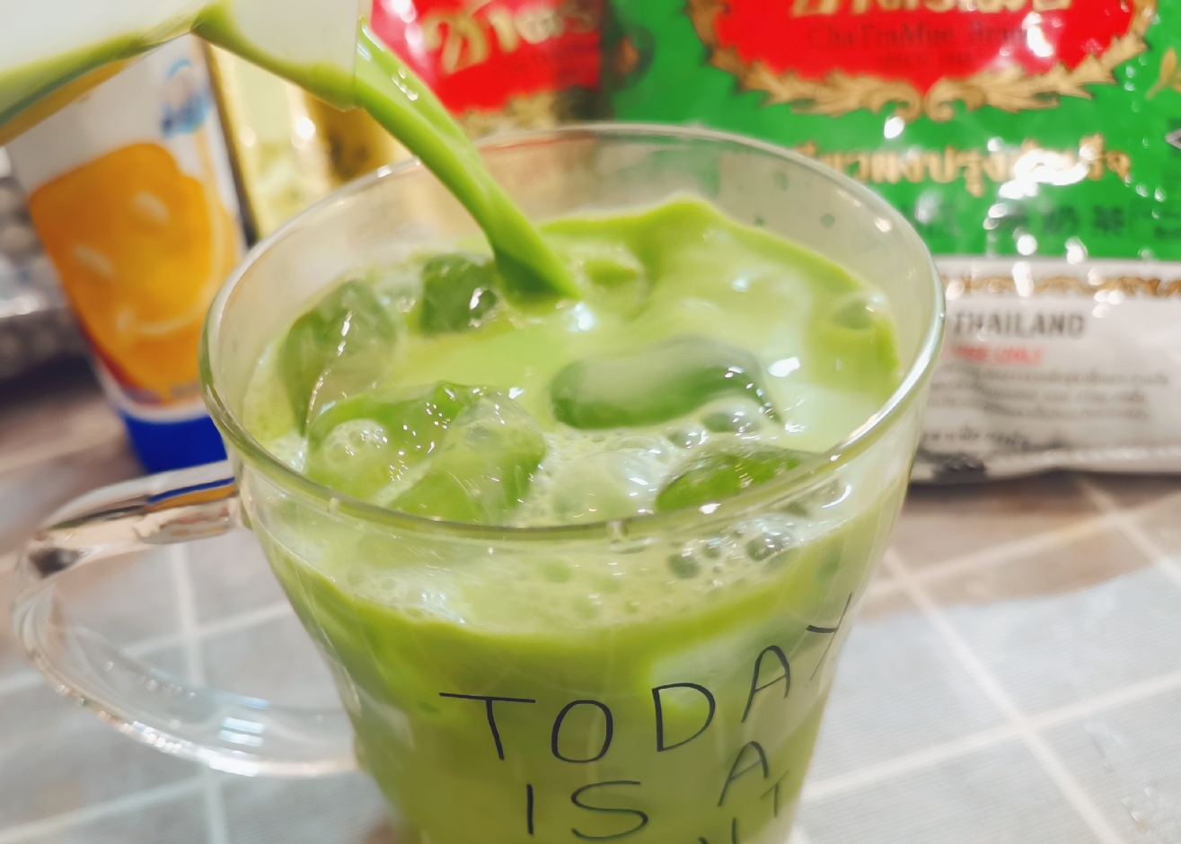 一杯醇香清新泰式奶绿的做法