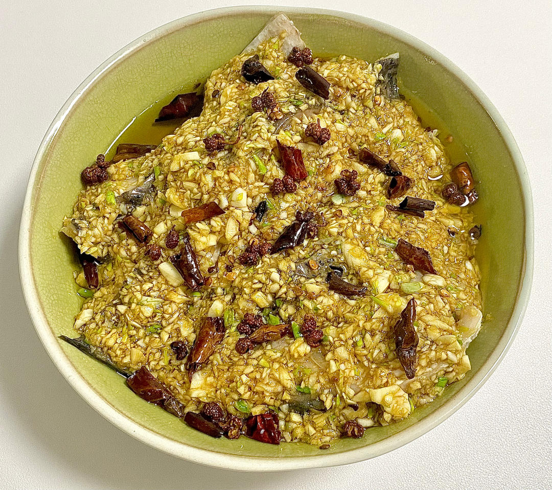 蒜爆鱼（好吃）