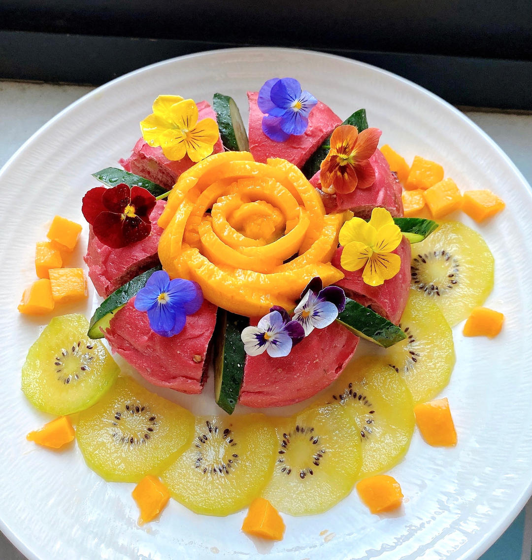 培根鸡蛋沙拉碱水贝果