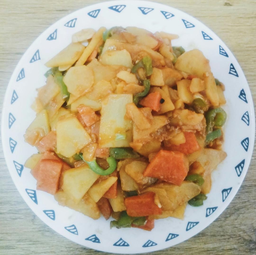 土豆炒火腿