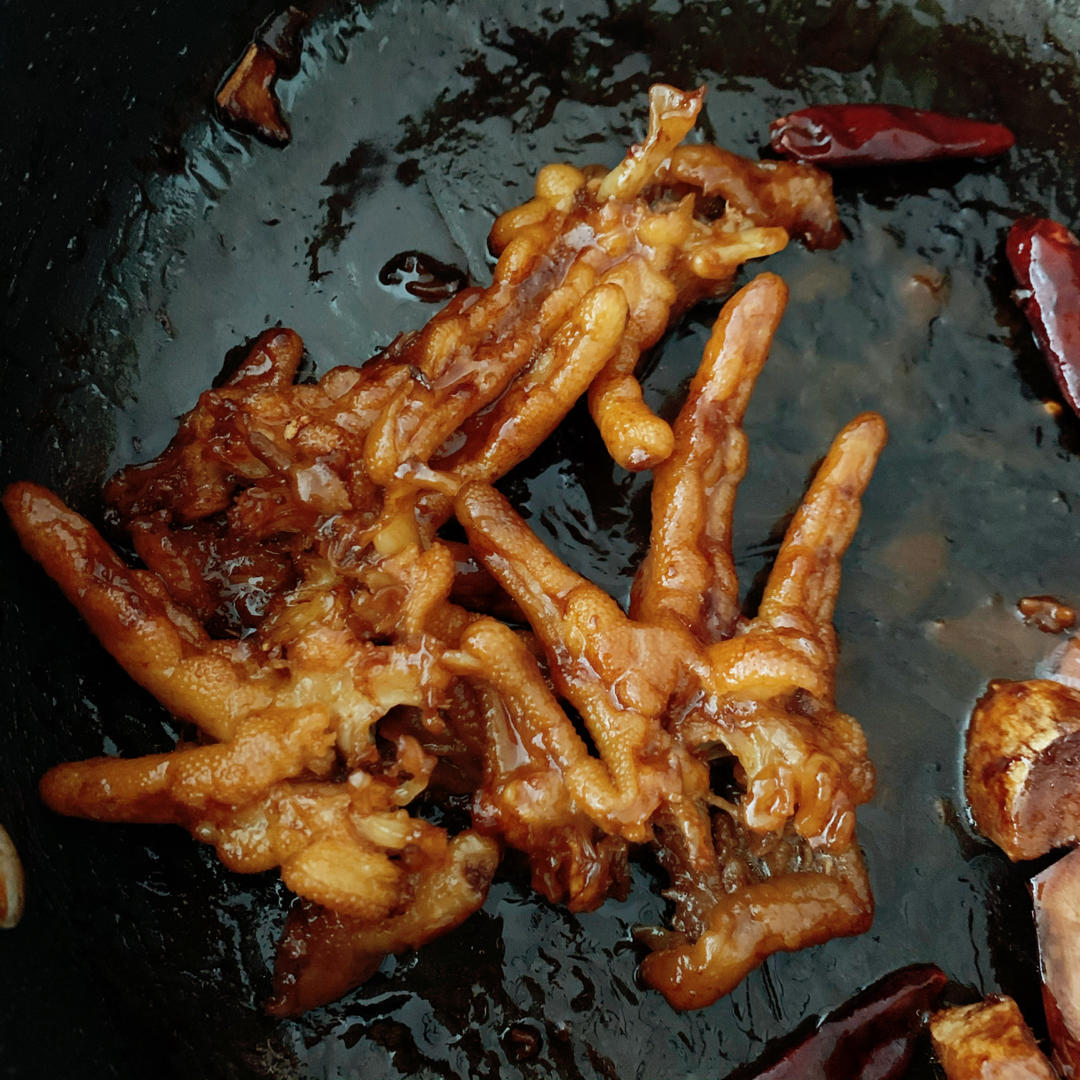 “销魂”卤鸡爪