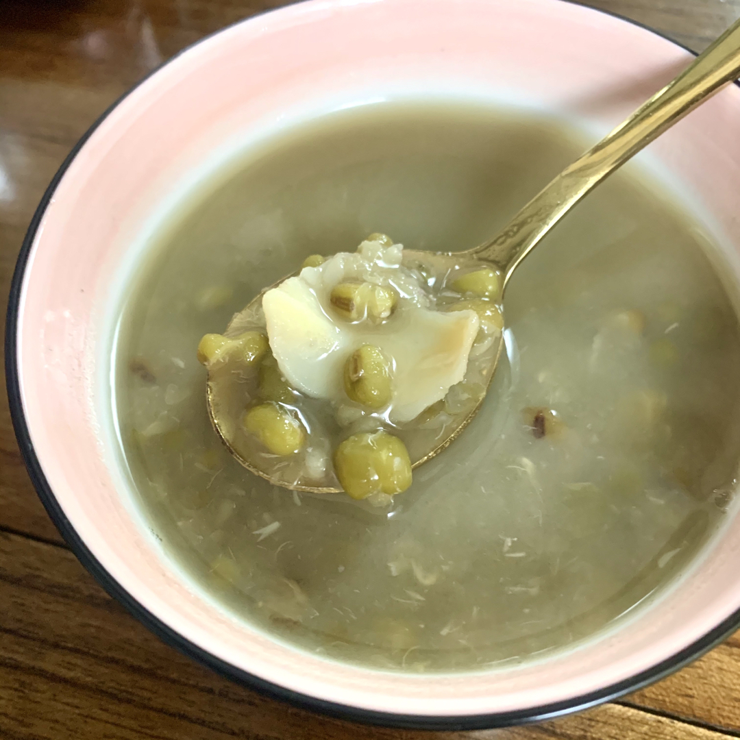 冰糖绿豆百合汤
