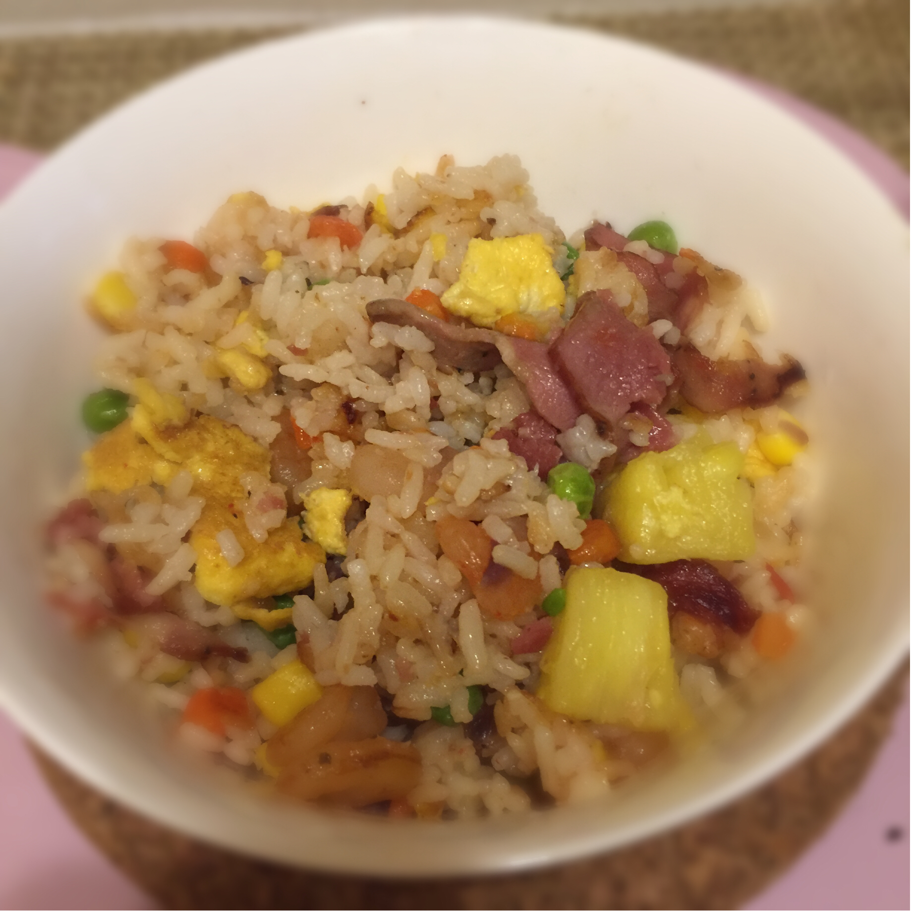 虾仁菠萝炒饭