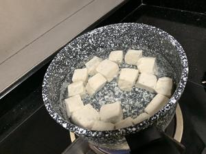 凉拌豆腐的做法 步骤1